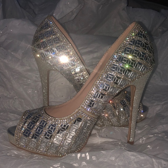 Lauren Lorraine Shoes - Lauren Lorraine Silver Mirror Mosaic Crystal Peep-Toe Heels NWOT